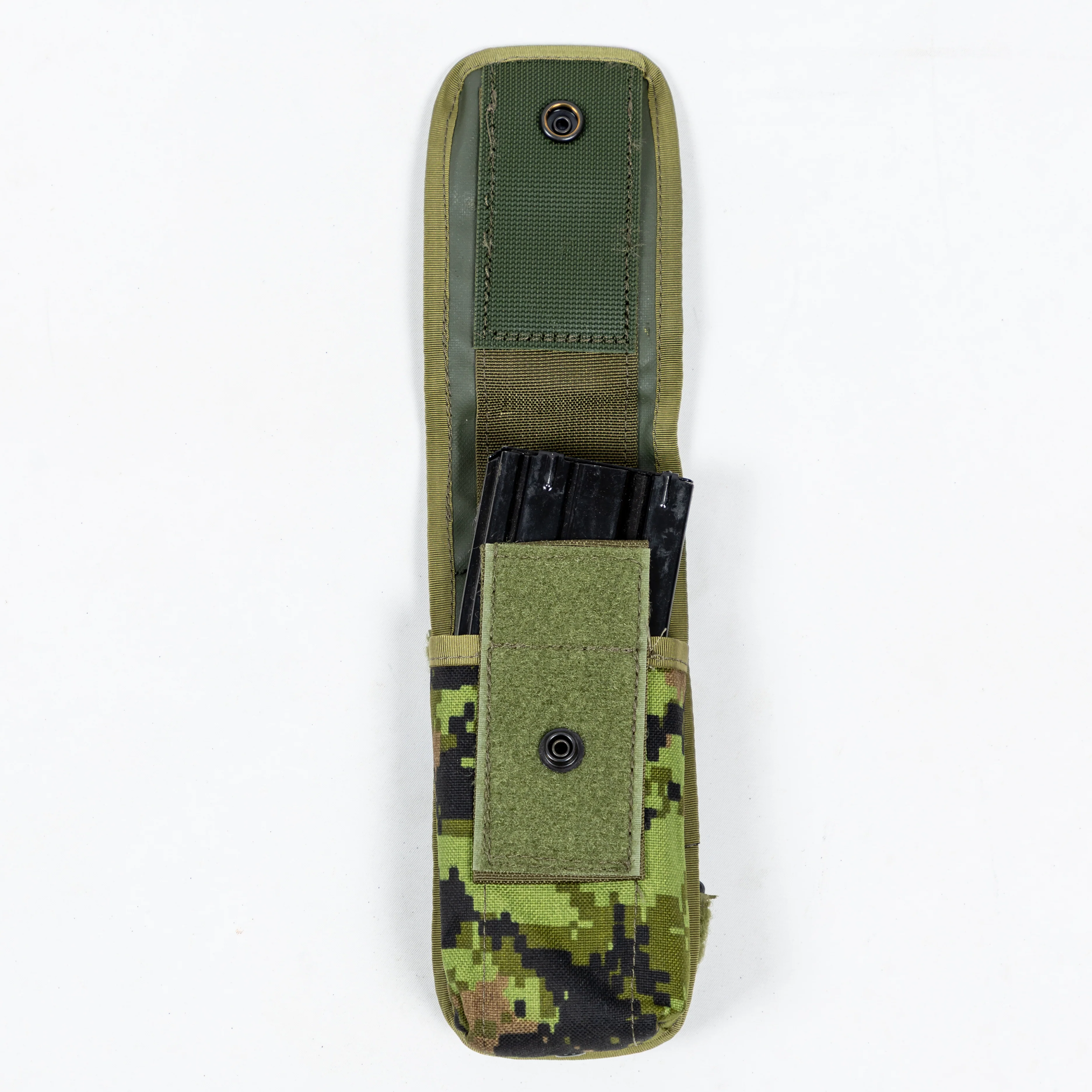 Canadian CADPAT Single Magazine Pouch - Image 2